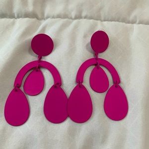 Stylish earrings